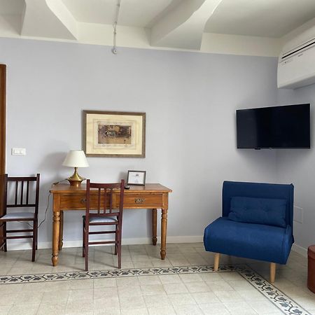 I Mezzanini Di Palazzo Bonaccorsi Leilighet Milazzo Eksteriør bilde