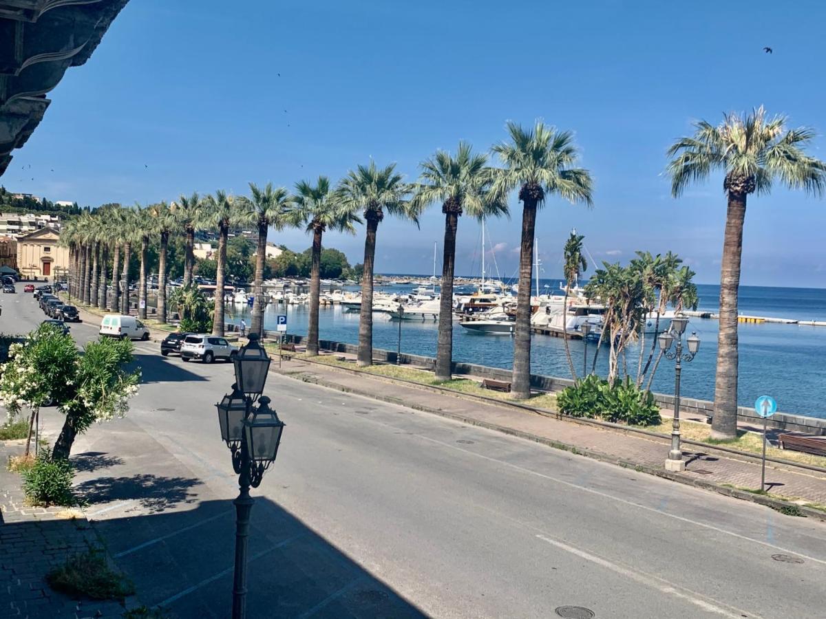 I Mezzanini Di Palazzo Bonaccorsi Leilighet Milazzo Eksteriør bilde