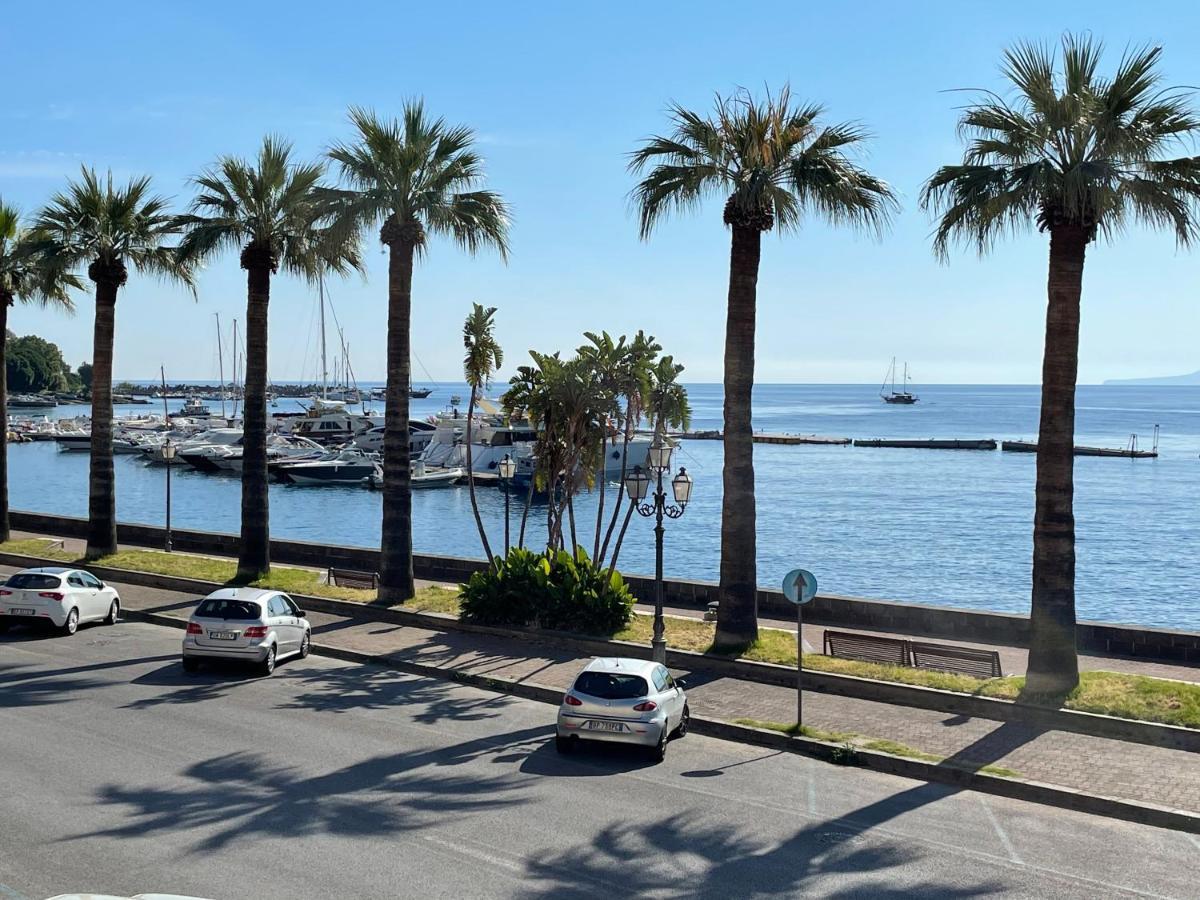 I Mezzanini Di Palazzo Bonaccorsi Leilighet Milazzo Eksteriør bilde