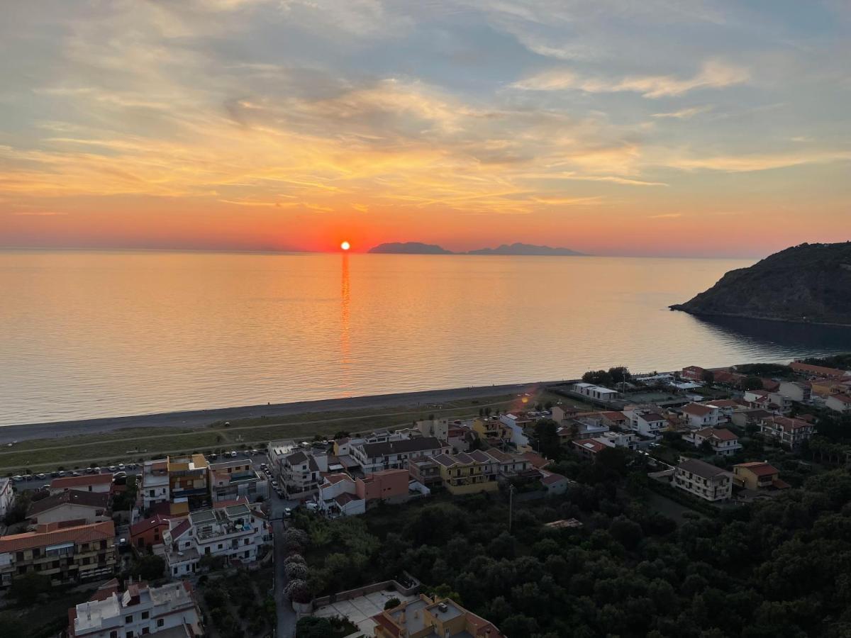 I Mezzanini Di Palazzo Bonaccorsi Leilighet Milazzo Eksteriør bilde
